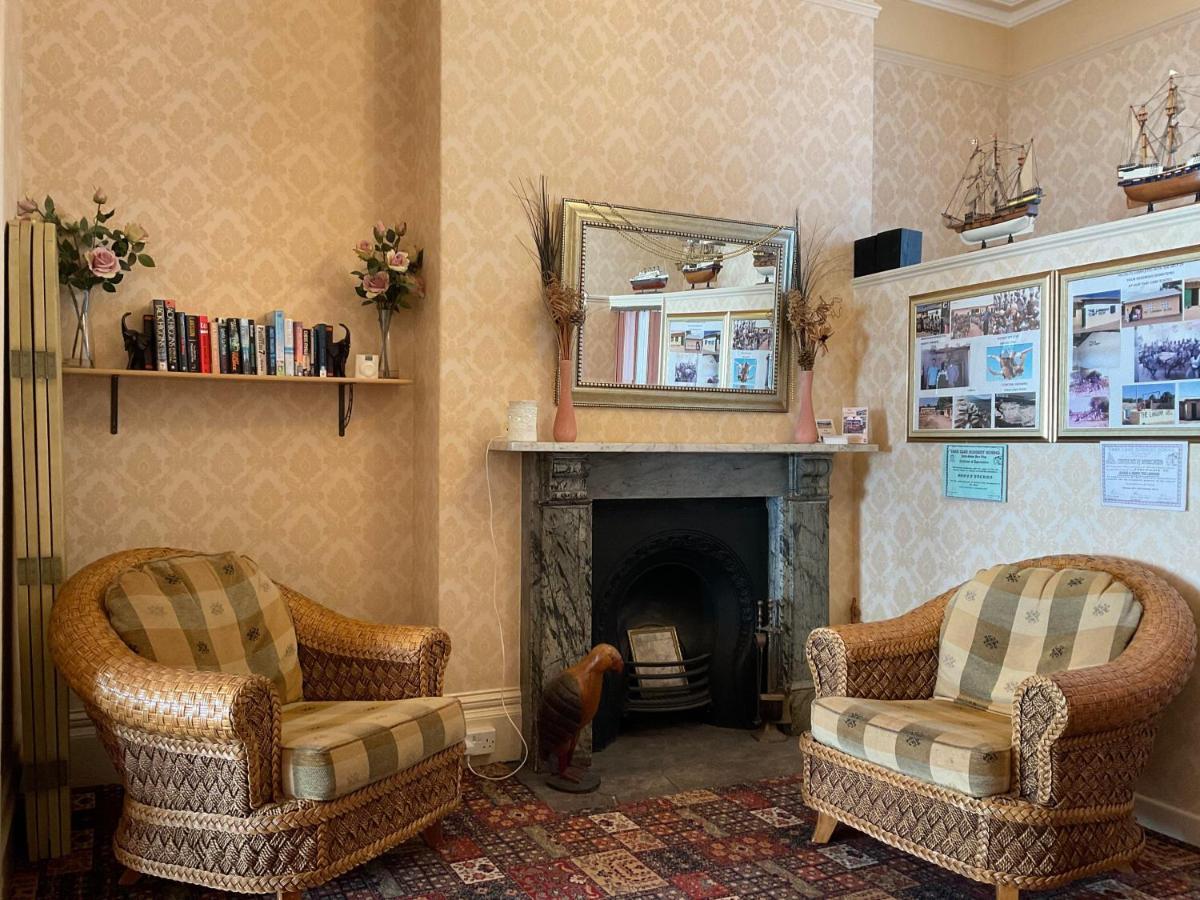 Bed and Breakfast The Langham Weymouth Exterior foto