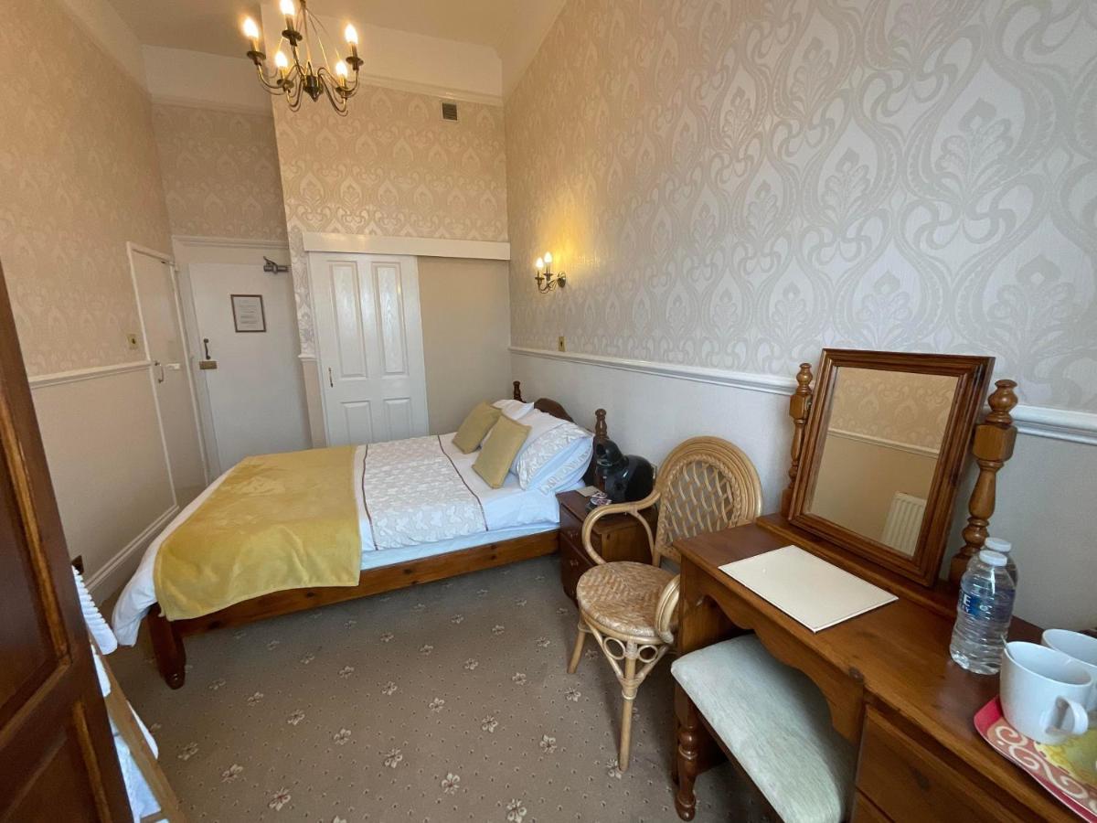 Bed and Breakfast The Langham Weymouth Exterior foto